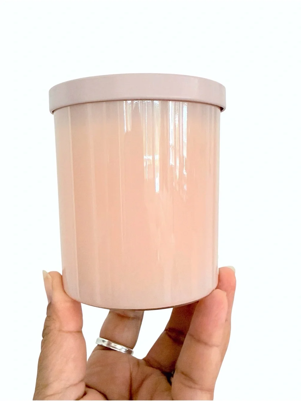 Leoben Company Guava Blossom Scented Candle - Pink